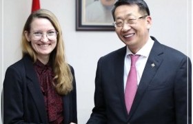 GPE буюу Боловсролын төлөөх дэлхий нийтийн түншлэл байгууллагын ахлах зөвлөх, Монголын багийн ахлагч Лина Бенетаг хүлээн авч уулзлаа