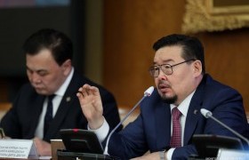 Төрийн албаны нэр хүндийг өргөхийн тулд ёс зүйг хуульчлахыг зорьж байна