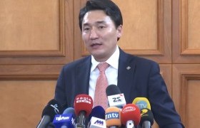 Г.Дамдинням: Үндсэн гадаад хэлийг англи хэл гэж Боловсролын хуульд тусгана