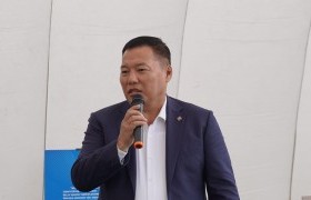Элсэлтийн ерөнхий шалгалтанд 800 оноо авсан шинэ оюутнуудыг хүлээн авч уулзлаа