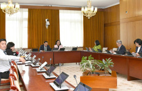 ЁЗДБХ: Төрийн албан хаагчийн ёс зүй, хууль тогтоомжийн хэрэгжилт, ёс зүйн зөрчлийн төлөв байдлын тайланг хэлэлцэв