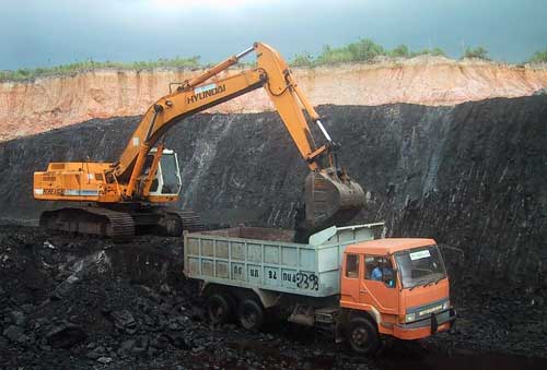 Газрын тос, нүүрс, уул уурхайн үйлдвэрлэл өслөө