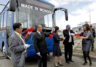 "Мade in mongolia" гэсэн дөрвөн шинэ троллейбус үйлчилгээнд гарав