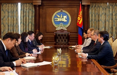 Дэлхийн банкны Монгол Улсыг хариуцсан захирал Бэрт Хофманыг хүлээн авч уулзлаа