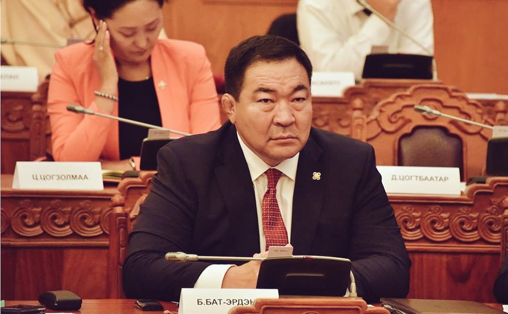 Б.Бат-Эрдэнэ: Батлан хамгаалах яамны томилгооны эрх мэдэл Монгол Улсын Ерөнхийлөгчид байдаг