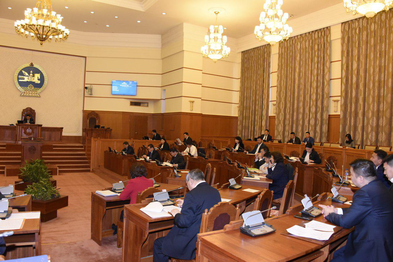 Улсын Их Хурлын гишүүн Т.Аюурсайханы Монголбанкны Ерөнхийлөгчид тавьсан асуулгын хариуг сонслоо