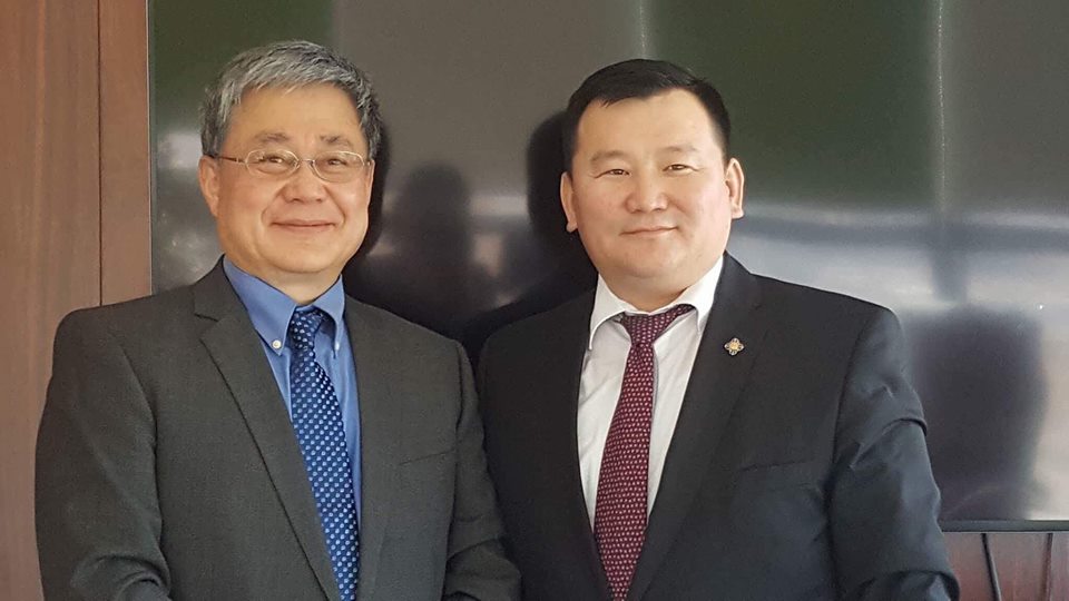 Солонгос, Канад, Монгол эмч нараас бүрдсэн баг Хөвсгөл аймгийн сумдад үнэ төлбөргүй үзлэг, оношилгоо хийжээ