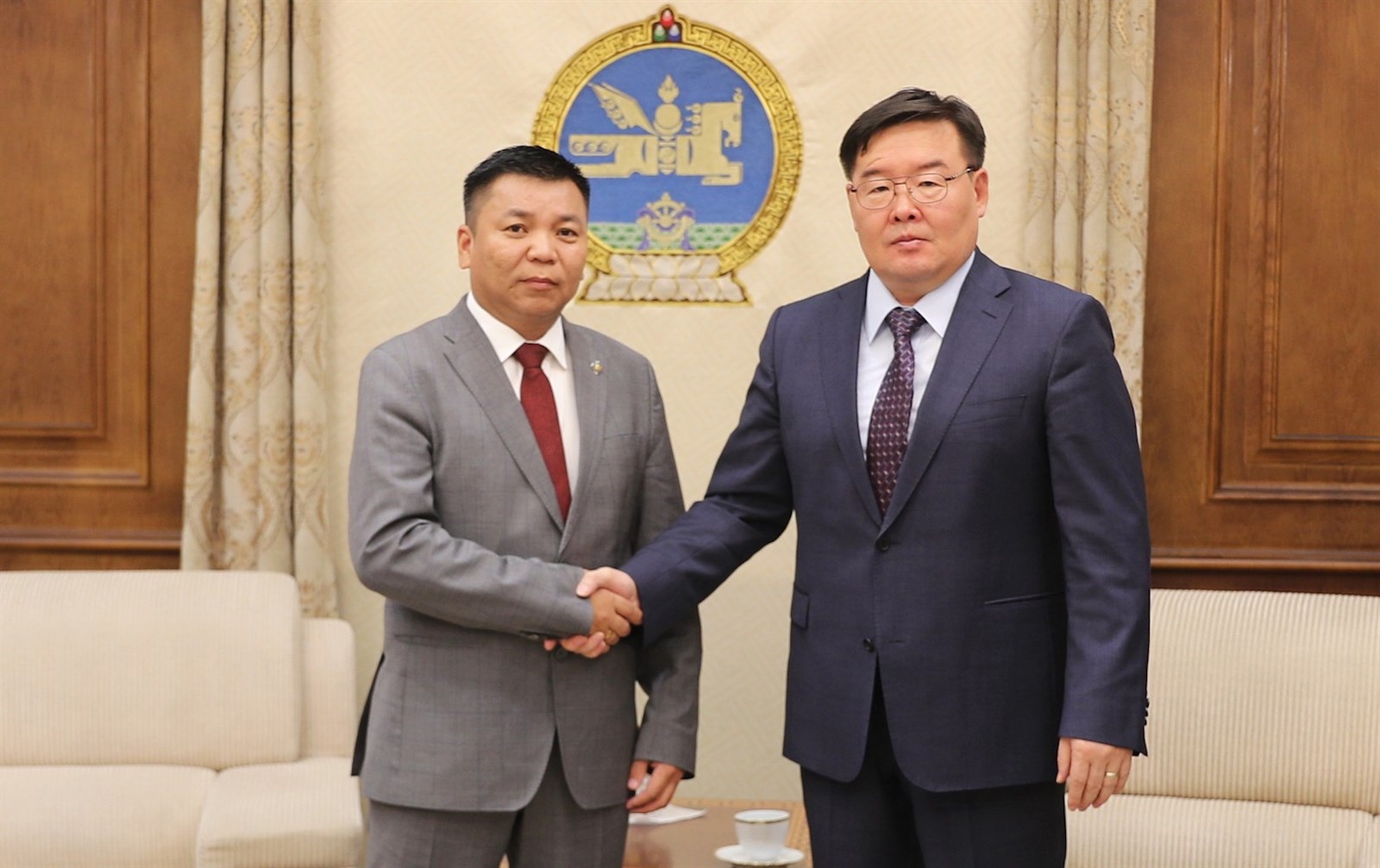 Монгол Улсын Их Хурлын тогтоолд өөрчлөлт оруулах тухай тогтоолын төсөл өргөн барилаа