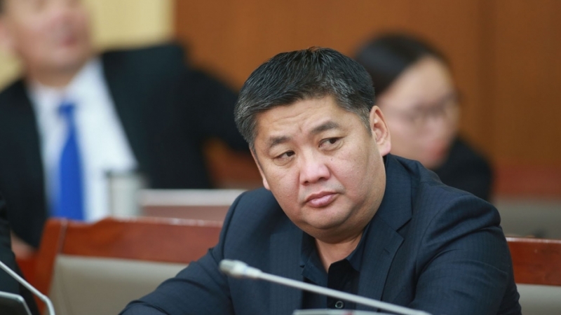 Х.Баделхан, Д.Сарангэрэл, Б.Наранхүү нарыг Ёс зүйн дэд хорооны гишүүнээс чөлөөлөхийг дэмжив