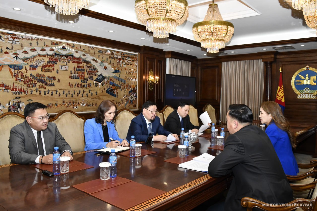 Монгол Улсын Их Хурлаас гарсан уриалгыг биелүүлэх арга хэмжээний талаар санал солилцлоо