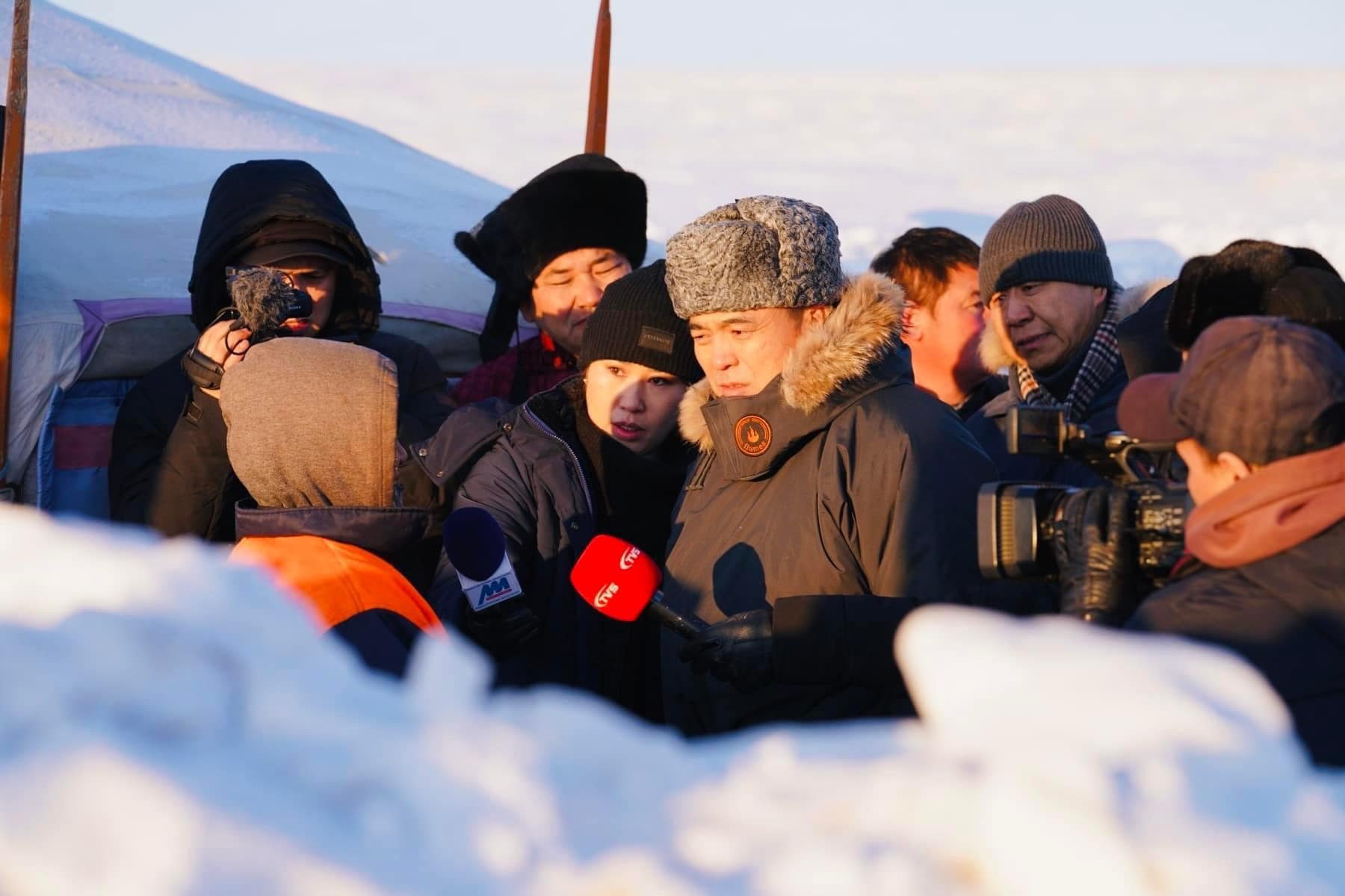 УОК, ОБЕГ-аас Дорноговь аймагт авто грейдер, дизель түлшийг шийдвэрлэв